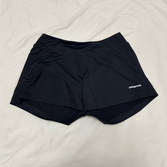 Patagonia Women’s Shorts - Picture 1 of 4
